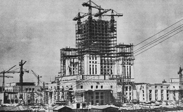 40 million bricks, 26,000 tons of steel.